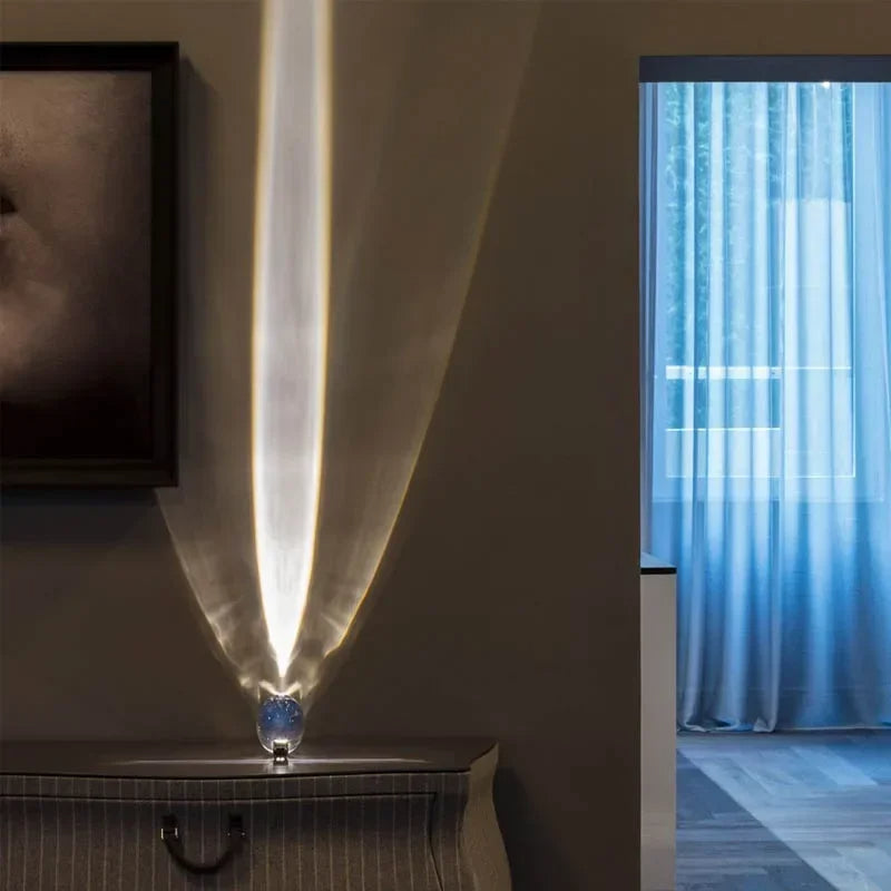 La Lampe Cristal qui Peint Vos Murs de Lumière